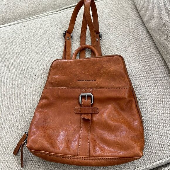 Spikes & Sparrow Genuine Leather Backpack - Picture 1 of 13